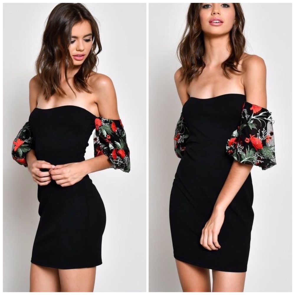 ❗️CLOSING SALE❗️Black Straples Floral Sleeve Dress